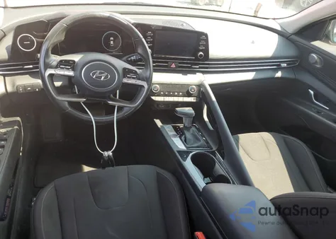 2022 Hyundai Elantra Sel z USA, uszkodzony, nr VIN 5NPLN4AG8NH067585